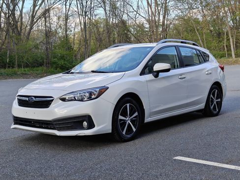 Used 2022 Subaru Impreza 2.0i Premium AWD/4WD image 8