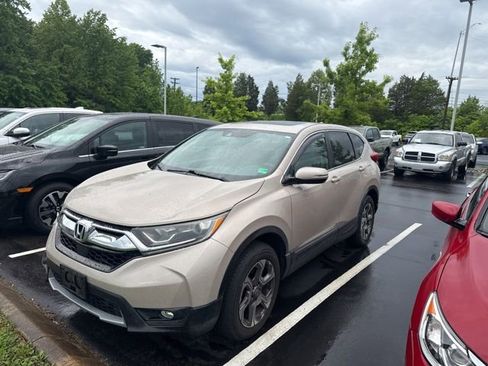 Used 2018 Honda CR-V EX image 1