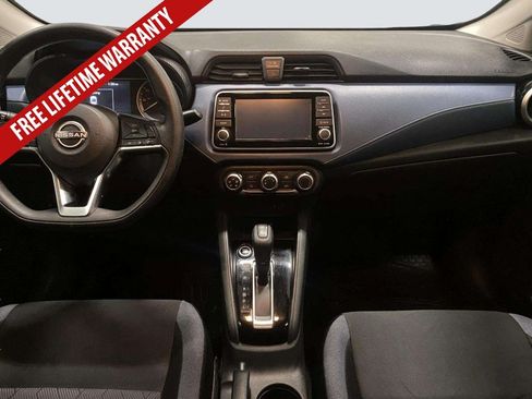 Used 2025 Nissan Versa SV w/ Trunk Package FWD image 21