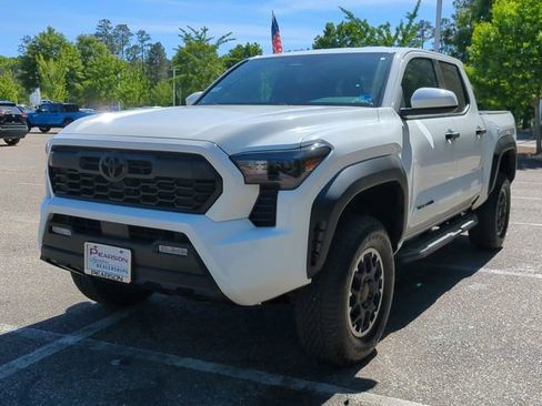 New 2026 Toyota Tacoma TRD Off-Road AWD/4WD image 8