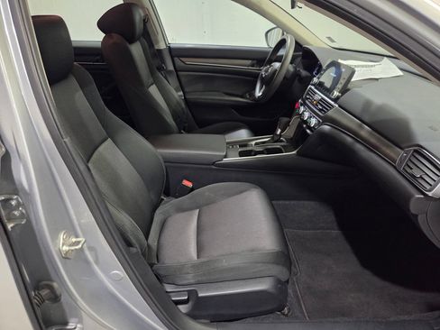 Used 2019 Honda Accord LX image 13