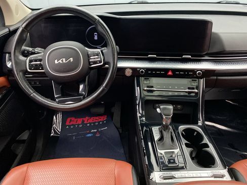 Used 2022 Kia Carnival SX Prestige FWD image 15