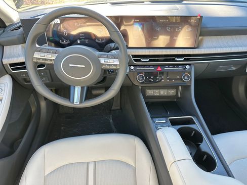 New 2026 Hyundai Sonata SEL FWD image 8