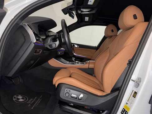 Certified 2023 BMW X5 xDrive40i w/ Premium Package AWD/4WD image 9