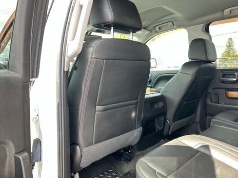 Used 2017 Chevrolet Silverado 1500 LTZ w/ Sport Package image 18