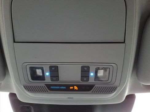 Certified 2022 Ford Explorer Limited w/ Equipment Group 301A image 31