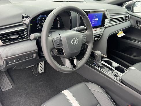 New 2026 Toyota Camry SE FWD image 16