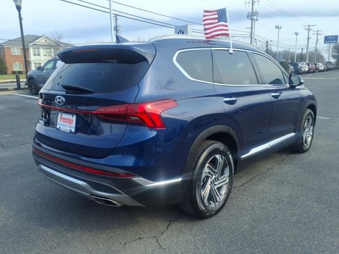 Used 2021 Hyundai Santa Fe SEL w/ Convenience + Premium Package image 3