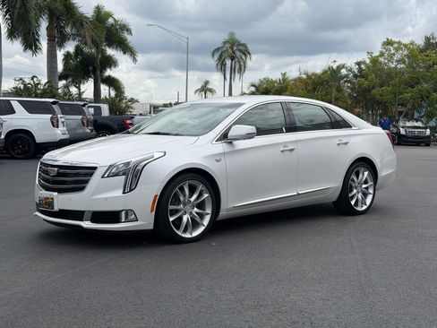 Used 2019 Cadillac XTS Premium Luxury AWD/4WD image 3