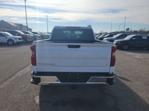 Used 2025 Chevrolet Silverado 1500 LT image 21