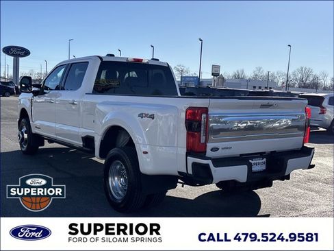 Used 2024 Ford F350 Limited image 9
