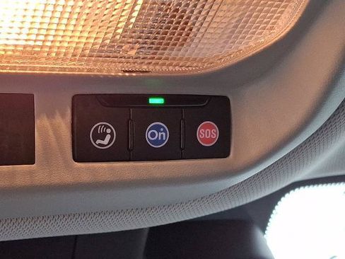Used 2024 Chevrolet Trax LS w/ LS Convenience Package FWD image 25
