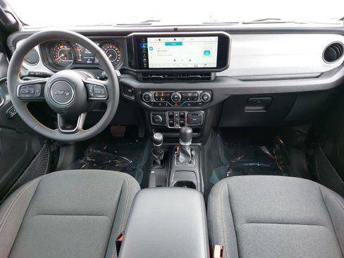 Used 2024 Jeep Wrangler Sport S image 9