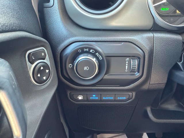 Certified 2023 Jeep Wrangler Unlimited w/ 8.4" Radio Group AWD/4WD image 14