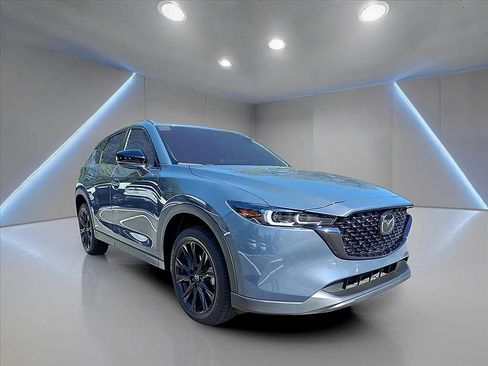 Used 2024 MAZDA CX-5 Carbon Edition image 2