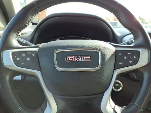 Used 2021 GMC Terrain SLE w/ Driver Convenience Package image 23