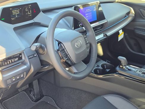 New 2026 Toyota Prius XLE FWD image 7