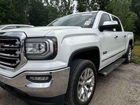 Used 2018 GMC Sierra 1500 SLT w/ Texas SLT Premium Package RWD image 3