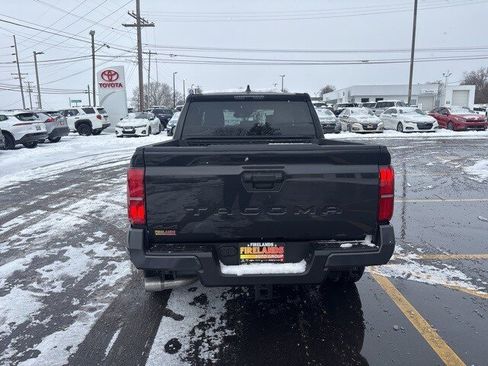 New 2026 Toyota Tacoma SR5 image 4