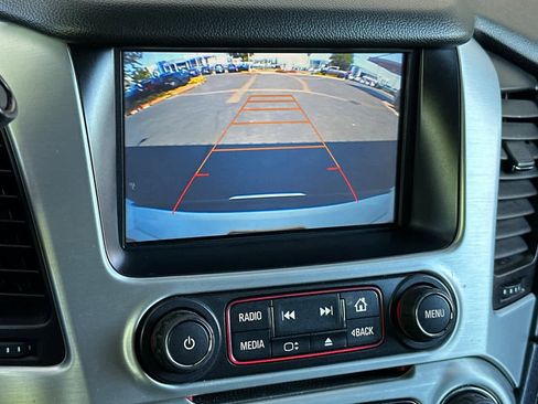 Used 2016 GMC Yukon SLE RWD image 21