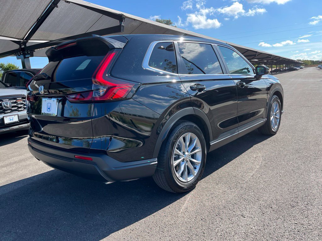 Used 2025 Honda CR-V EX image 4