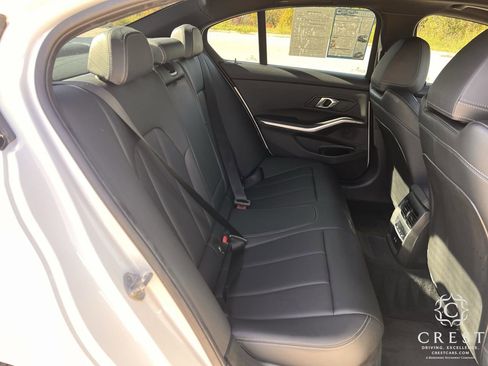 Used 2024 BMW 330i image 28