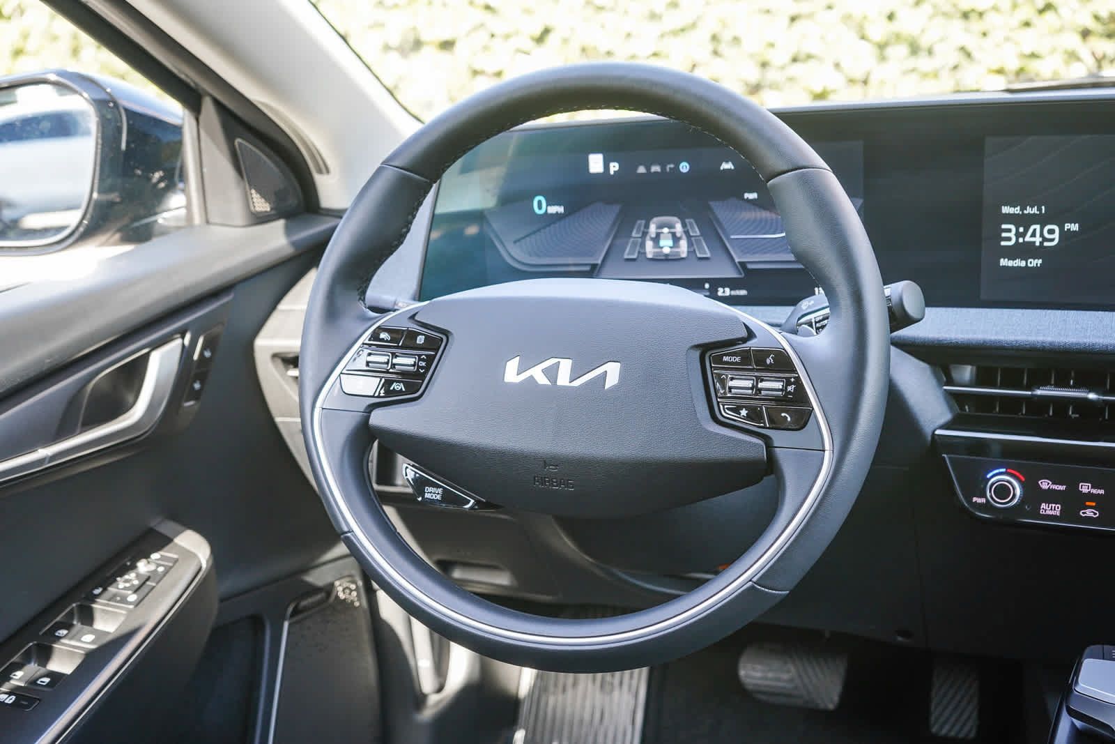Used 2024 Kia EV6 Wind w/ Wind Technology Package AWD/4WD image 11