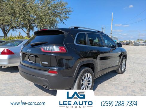 Used 2019 Jeep Cherokee Latitude w/ Popular Appearance Group image 3