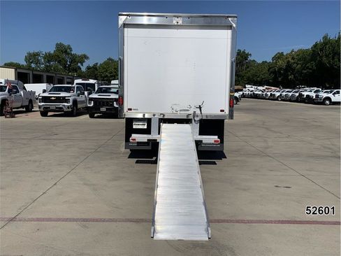 Used 2022 RAM 4500 Tradesman RWD image 11