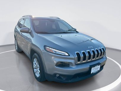 Used 2016 Jeep Cherokee Latitude w/ Cold Weather Group