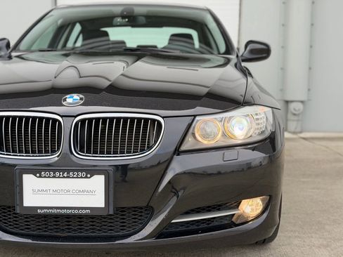 Used 2011 BMW 335i xDrive 335i xDrive Sedan 4D image 26