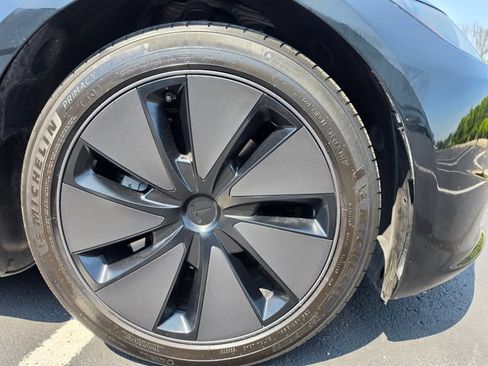 Used 2024 Tesla Model 3 Long Range AWD/4WD image 5