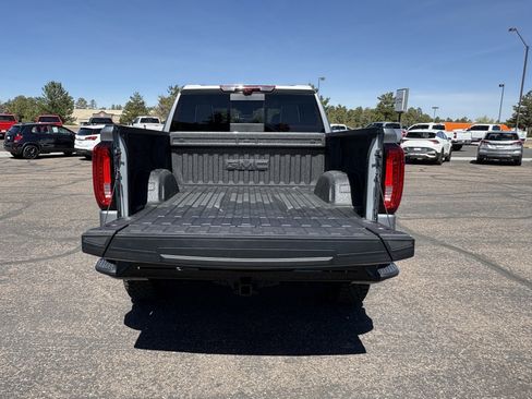 New 2026 GMC Sierra 1500 AT4X AWD/4WD image 10