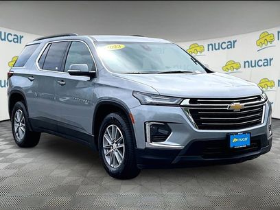 Used 2023 Chevrolet Traverse LT w/ LPO, Floor Liner Package