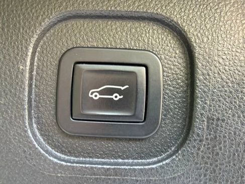 Used 2012 Chevrolet Equinox LT FWD image 11