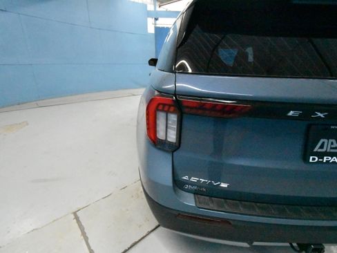 New 2026 Ford Explorer Active w/ Active Comfort Package image 39