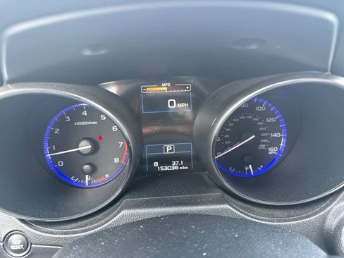 Used 2016 Subaru Outback 3.6R Limited AWD/4WD image 18