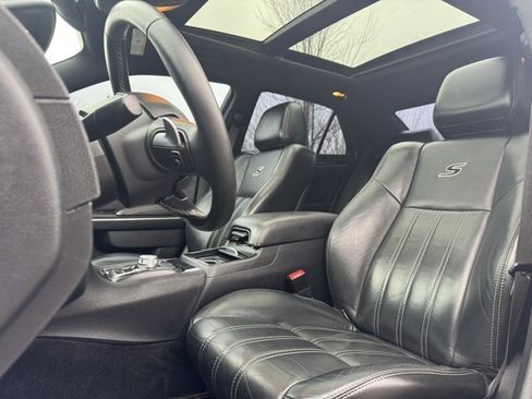 Used 2017 Chrysler 300 S w/ 300S Premium Group image 12