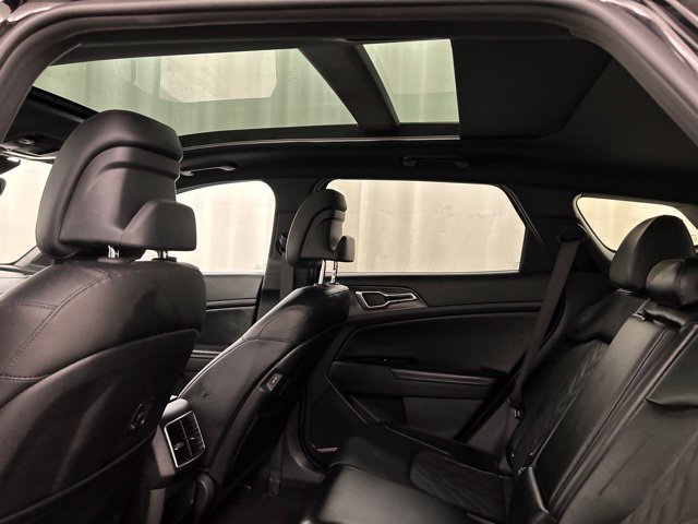 Used 2023 Kia Sportage X-Line w/ X-Line Premium Package AWD/4WD image 23