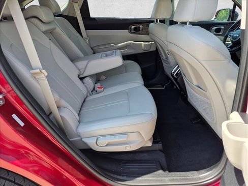 Used 2023 Kia Sorento S w/ Panoramic Sunroof Package AWD/4WD image 22