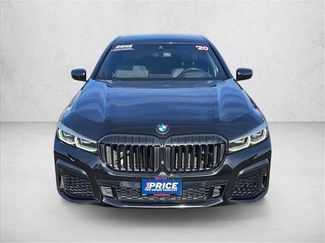 Used 2020 BMW 750i xDrive w/ Executive Package video 2