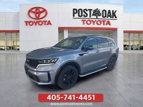 Used 2023 Kia Sorento SX AWD/4WD image 3