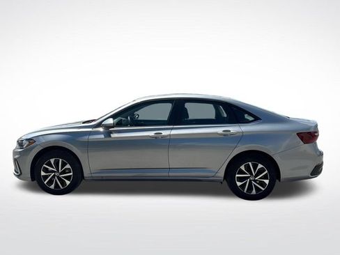 Used 2025 Volkswagen Jetta S FWD image 3