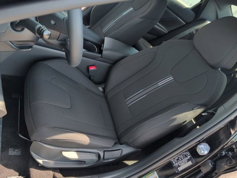 New 2026 Hyundai Elantra SEL Sport Premium w/ Cargo Package FWD image 30