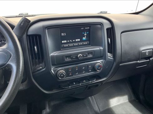 Used 2018 GMC Sierra 1500 2WD Regular Cab image 13