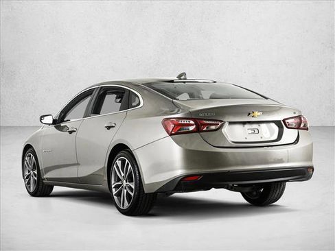 Used 2022 Chevrolet Malibu LT image 8