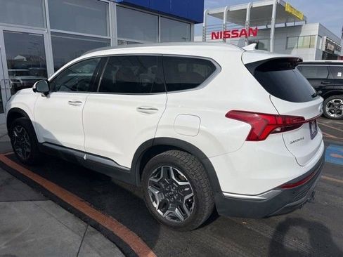 Used 2022 Hyundai Santa Fe Limited w/ Cargo Package image 2