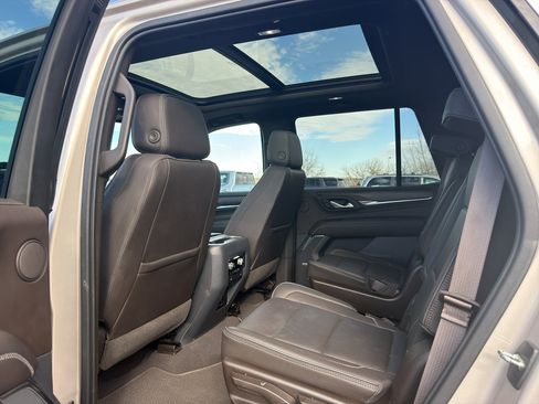 Used 2021 GMC Yukon Denali image 11