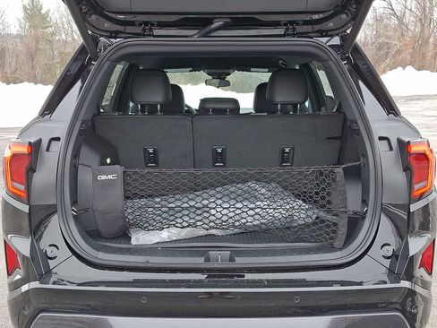 New 2026 GMC Terrain AT4 w/ Convenience Package III image 21