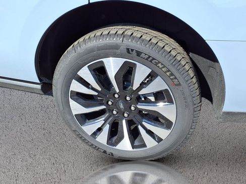 New 2026 Ford Expedition Platinum AWD/4WD image 39